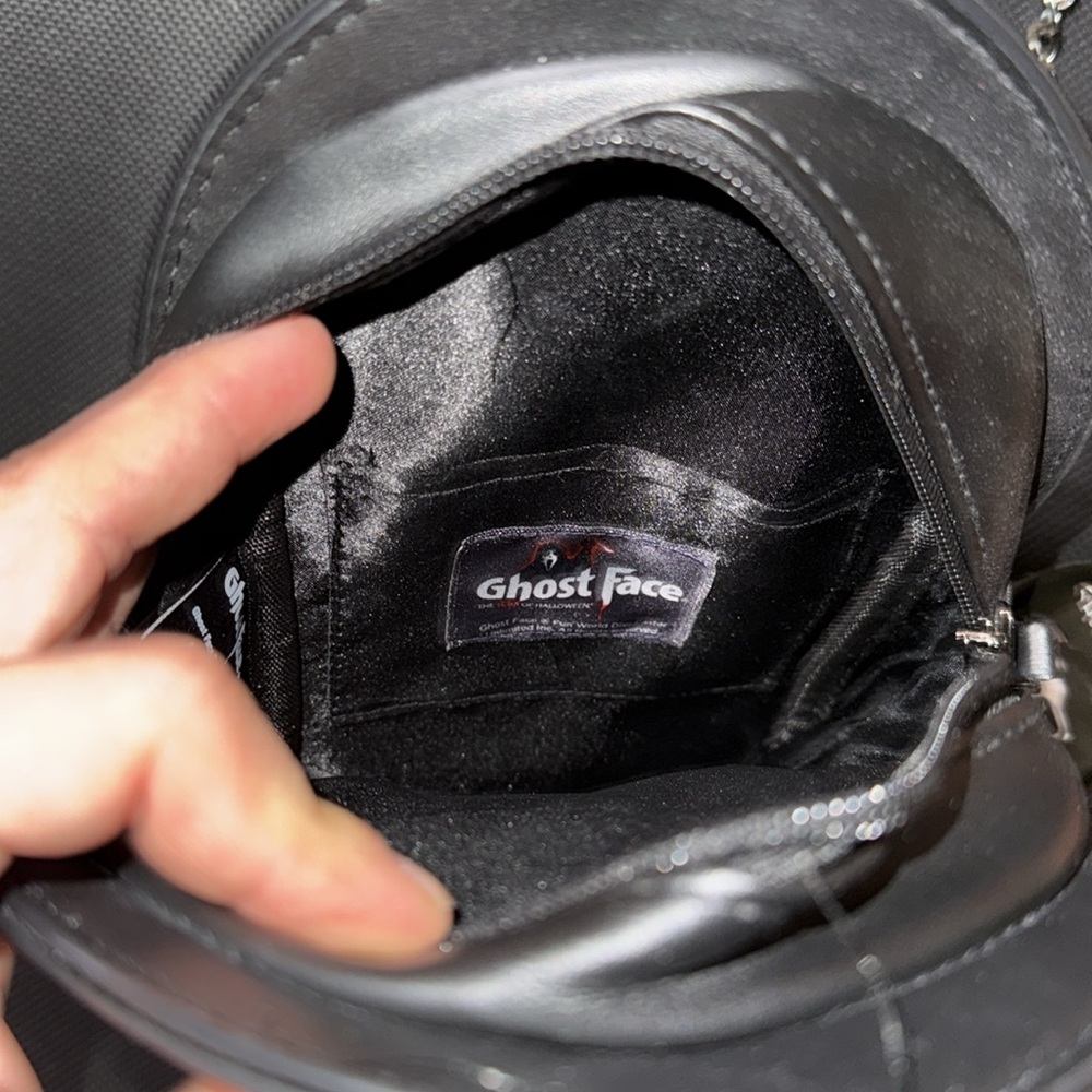 Purse - Picture 3 of 4